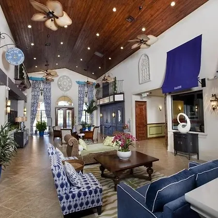 Gorgeous 5 Bed 4 Bath Townhome With Splash Pool In Paradise Palms